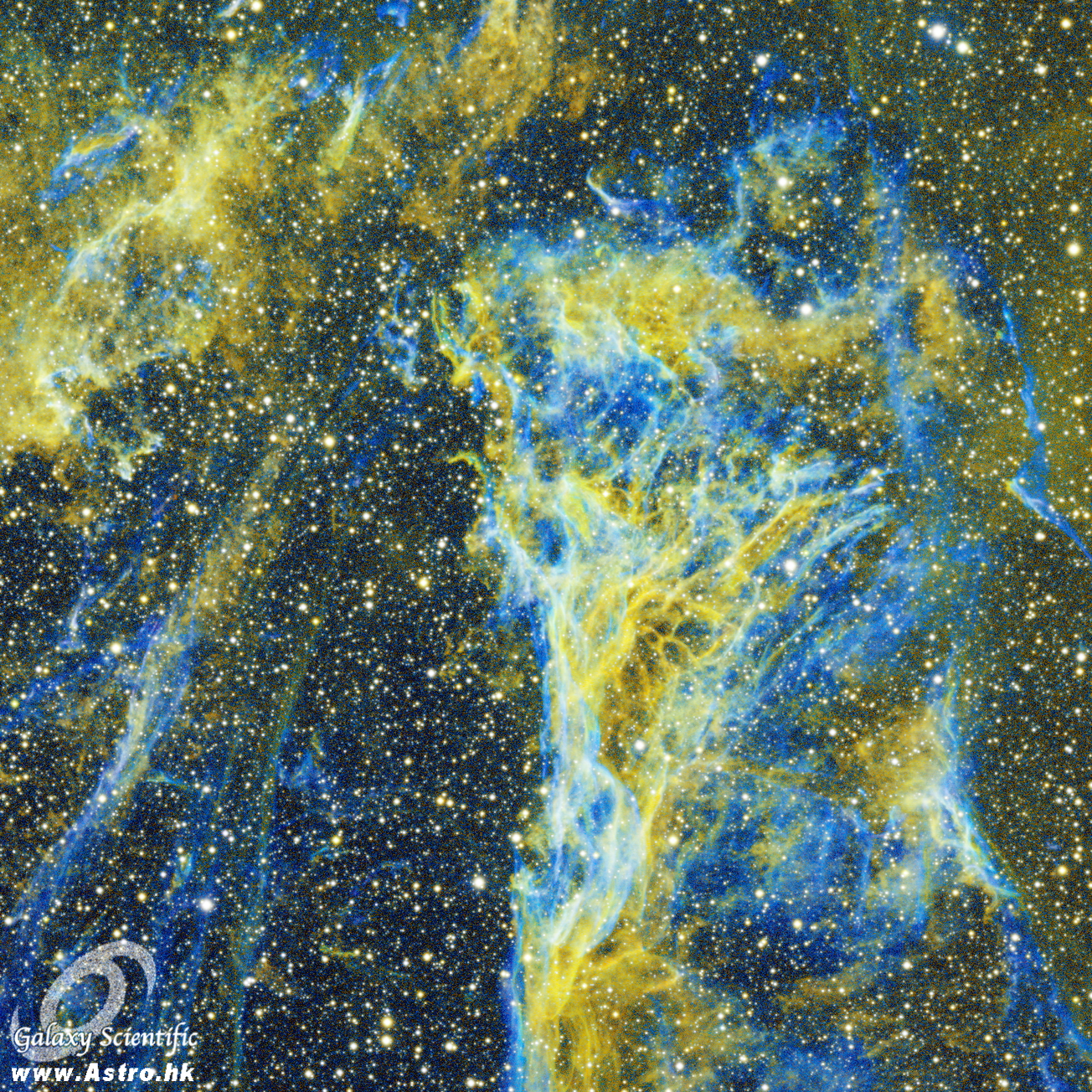 Veil - Hubble Palette c2.JPG