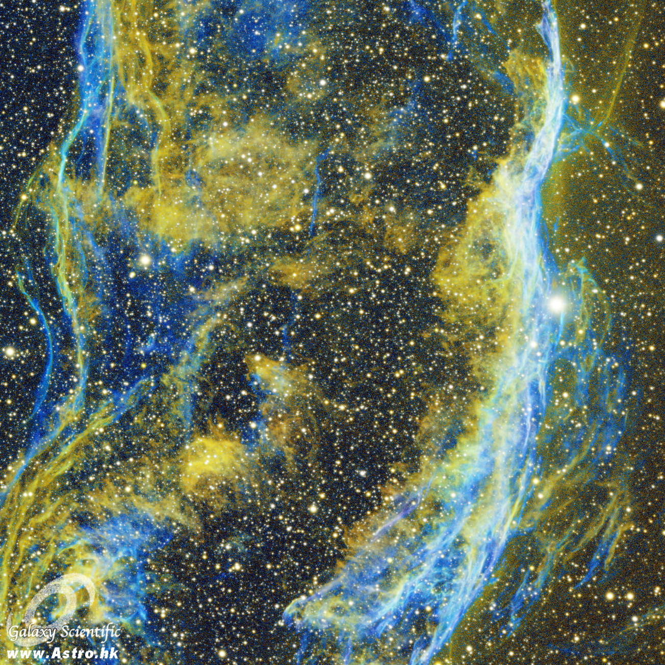 Veil - Hubble Palette c3.JPG