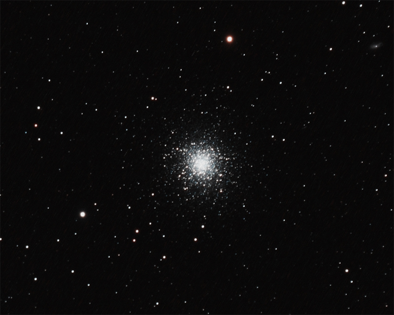 M13_APM80480_AstroTeach_9x6mins_2_centre.jpg