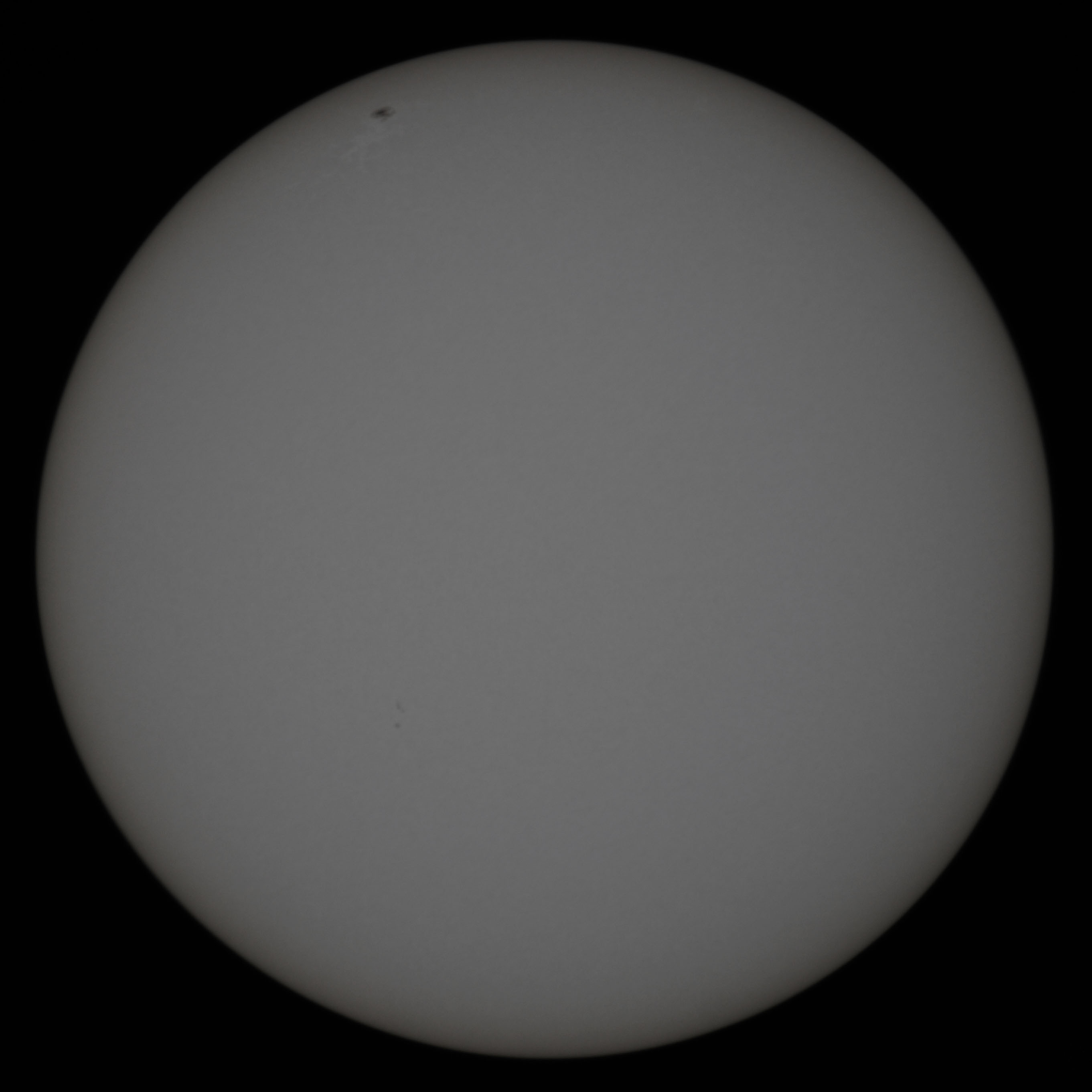 20101003-0955-Sun-Stacked 20 frames.jpg
