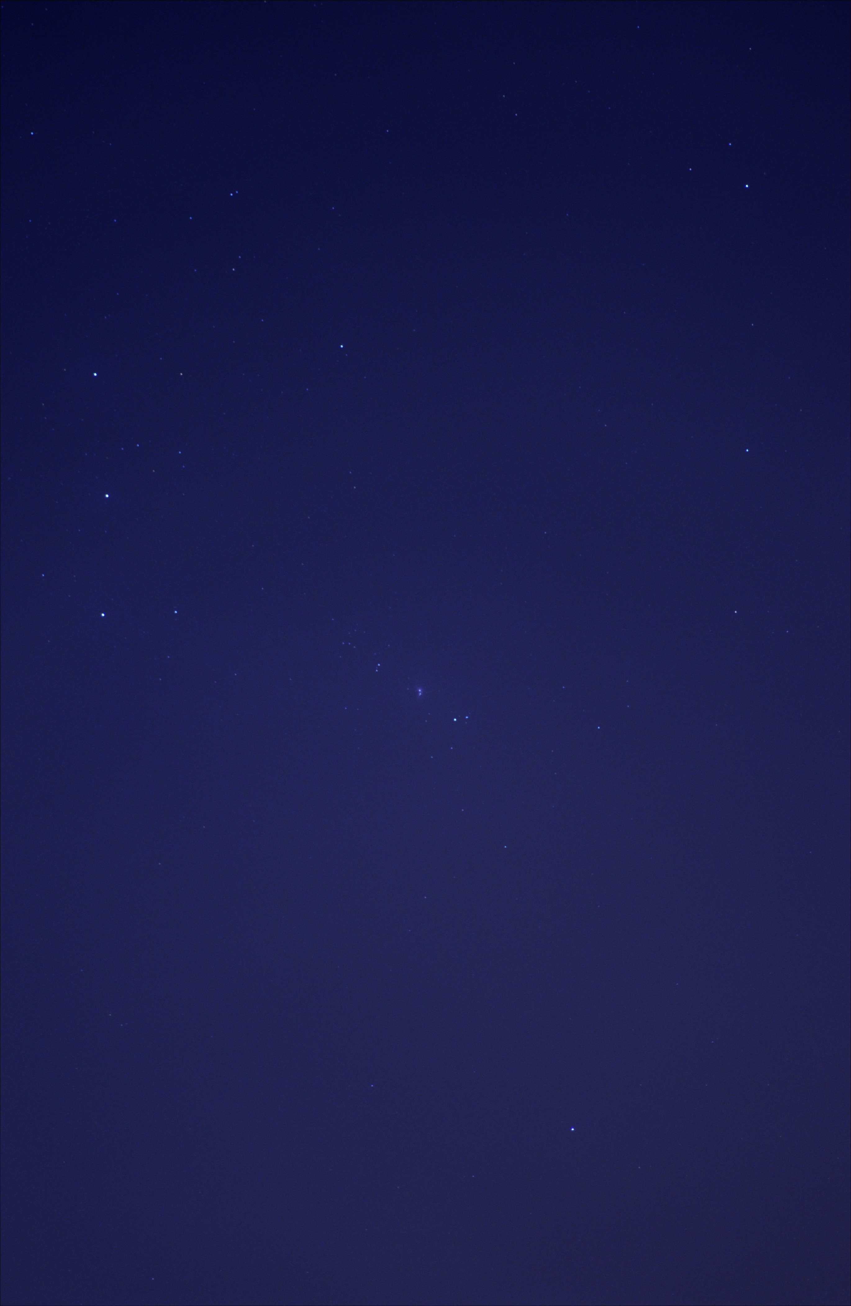 20101023-Orion-D300s-90_2.8_Set001-C.jpg