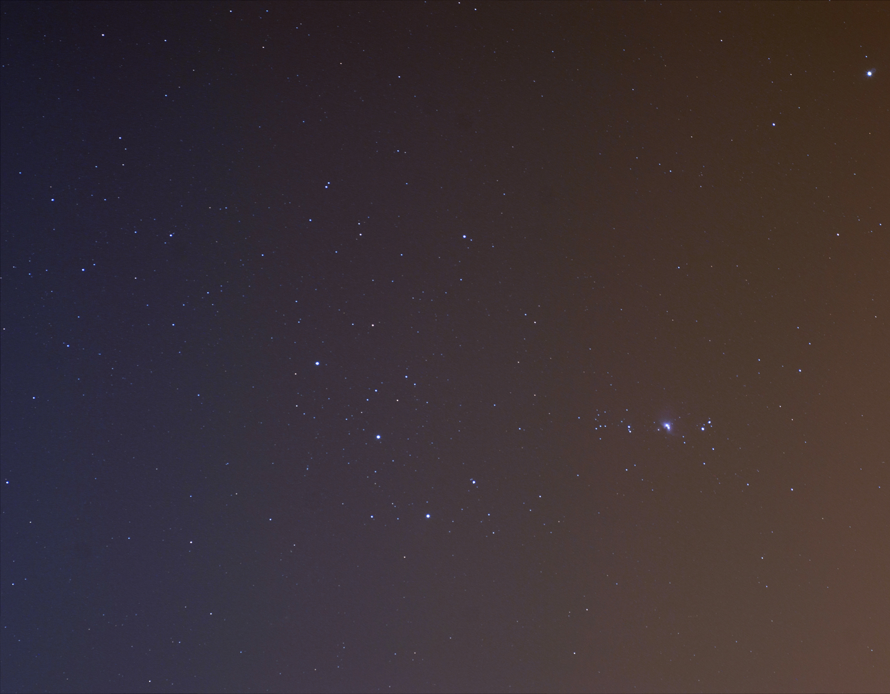 20101028-Orion-M42-6x120s-D300s-90MACRO02.jpg