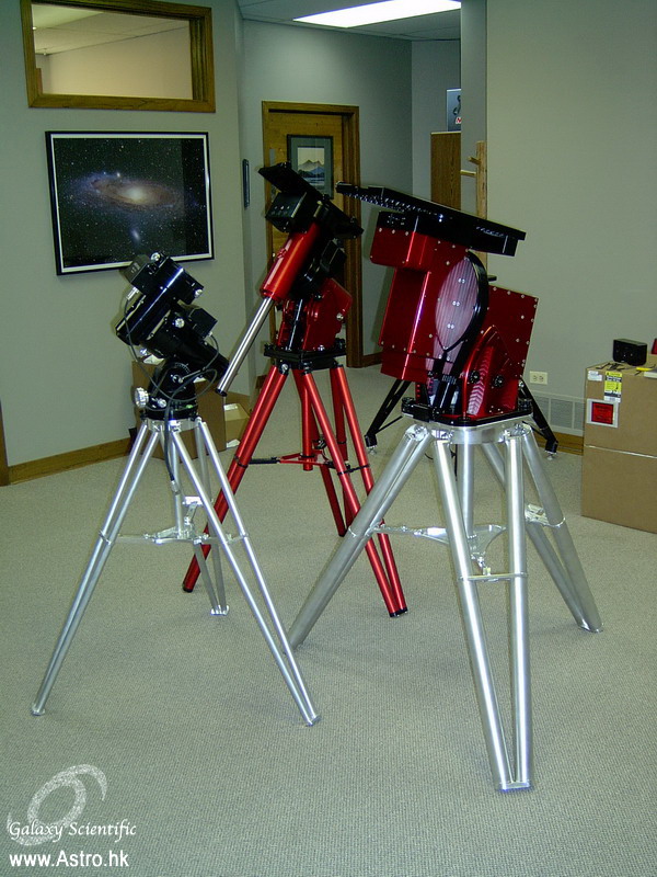 tripods and mounts 002_resize.JPG
