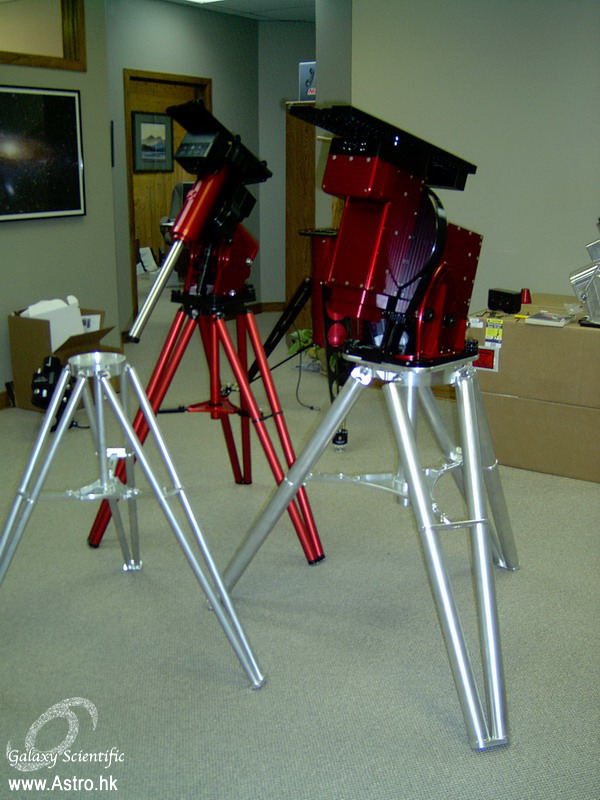 tripods and mounts 001_resize.JPG