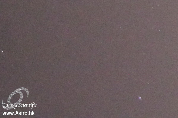 Lower Left of Distagon 25 2.8 F2.8 2sec  ISO6400.JPG