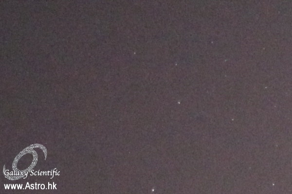 Upper Left of Distagon 25 2.8 F2.8 2sec  ISO6400.JPG