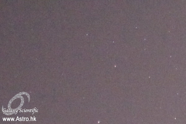 Upper Left of Distagon 25 2.8 F4.0 4sec  ISO6400.JPG