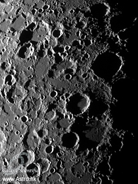 Moon0009 ver1.JPG