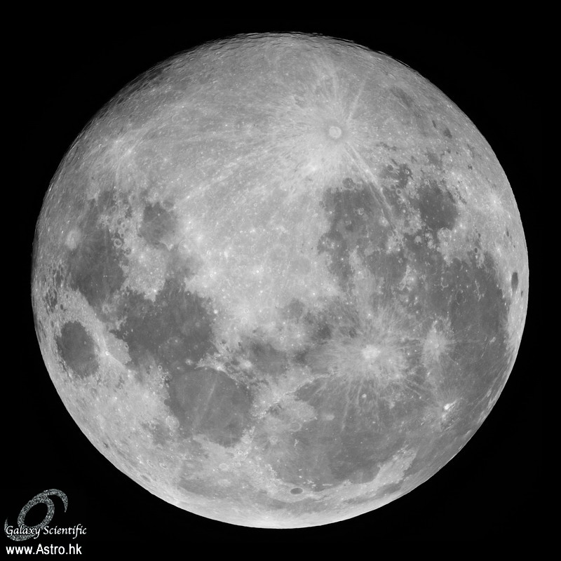 300 f8.5 with Baader comet corrector ver1.JPG