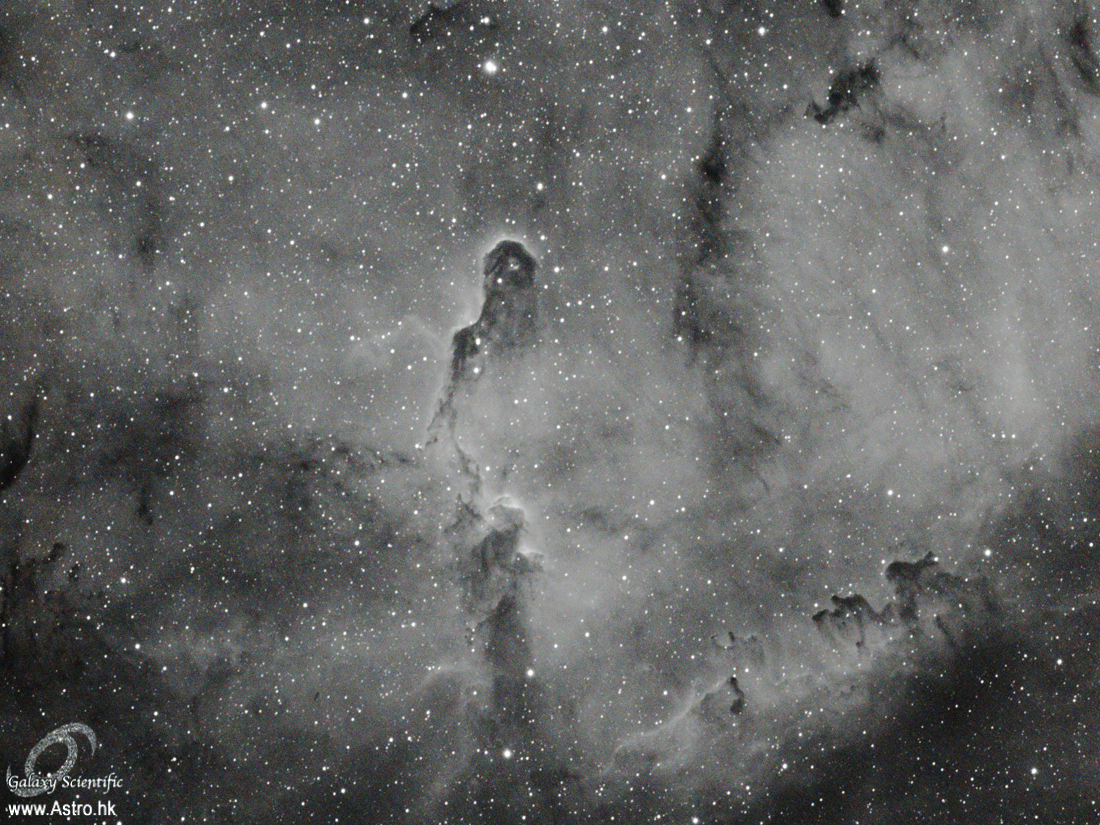 IC1396 Ha 1x900s 7x600s ver1 resized.jpg