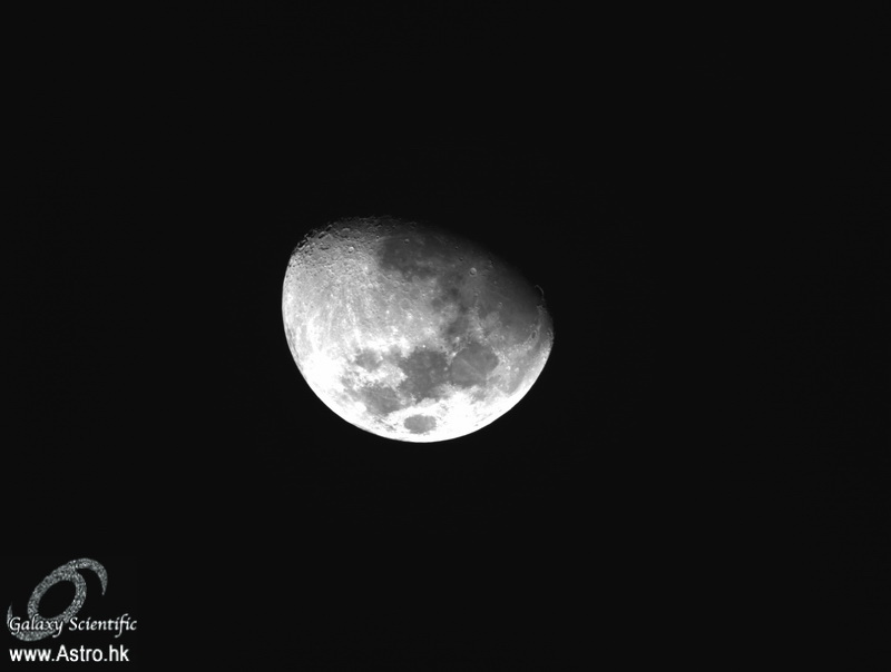 Moon_2011-12-06.jpg