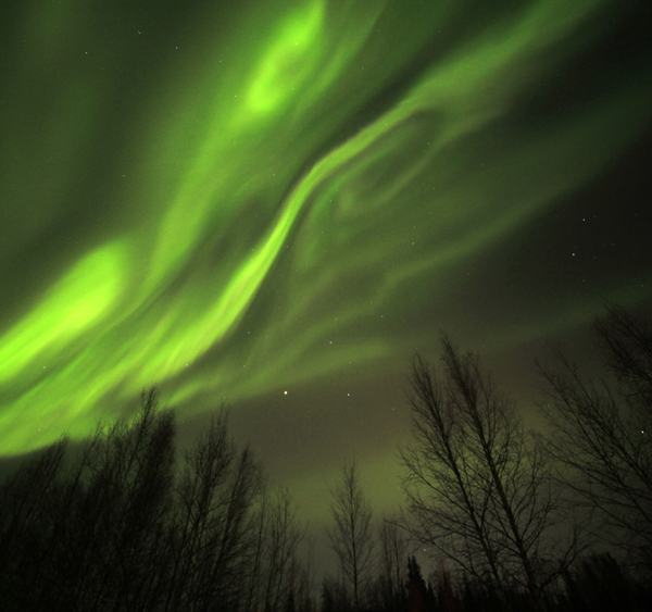 P5---2012-3-16 凌晨  阿拉斯加  費德班市   Canon 5D2 + 14mm F2.8  ISO 1000  8 秒---600.jpg