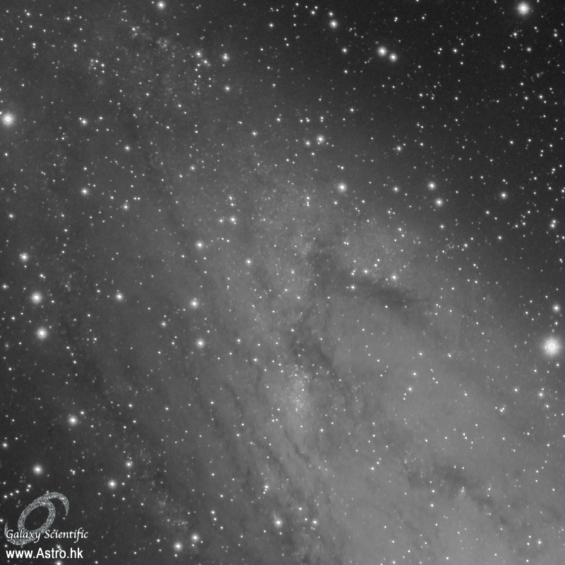 M31 L 8x1200s crop.JPG