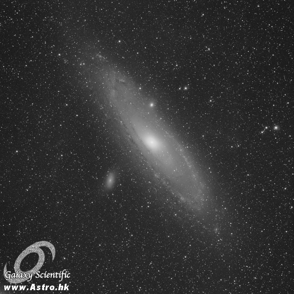 M 31 4x1800s Ha ver1 resized.JPG