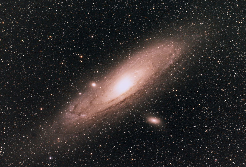 M31_TMB80_TV0.85x_5DII_Neq6(Version1)crop800.jpg