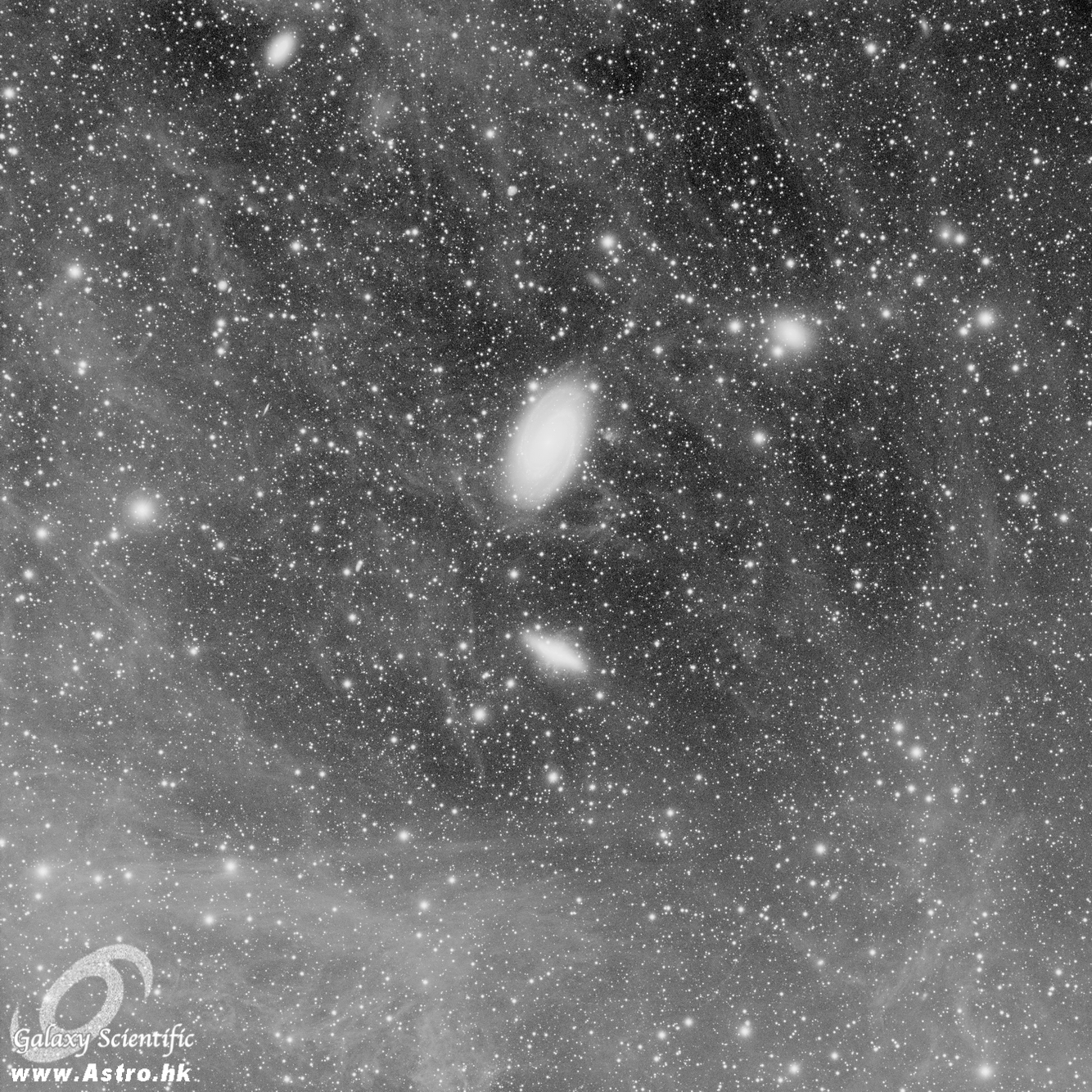 M81M82 10x1200s L_cp ver2.JPG