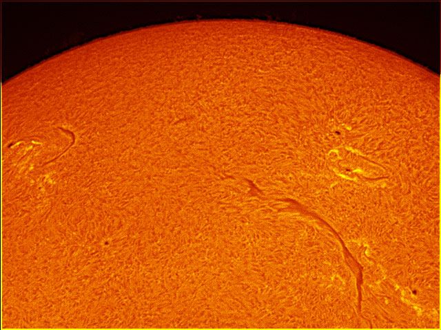 AR11537-40.jpg