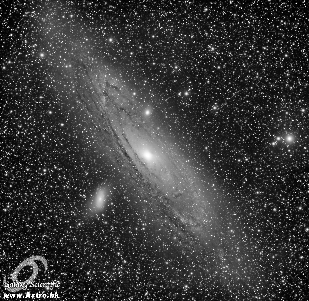 M 31 42x1200s v1 r1.JPG